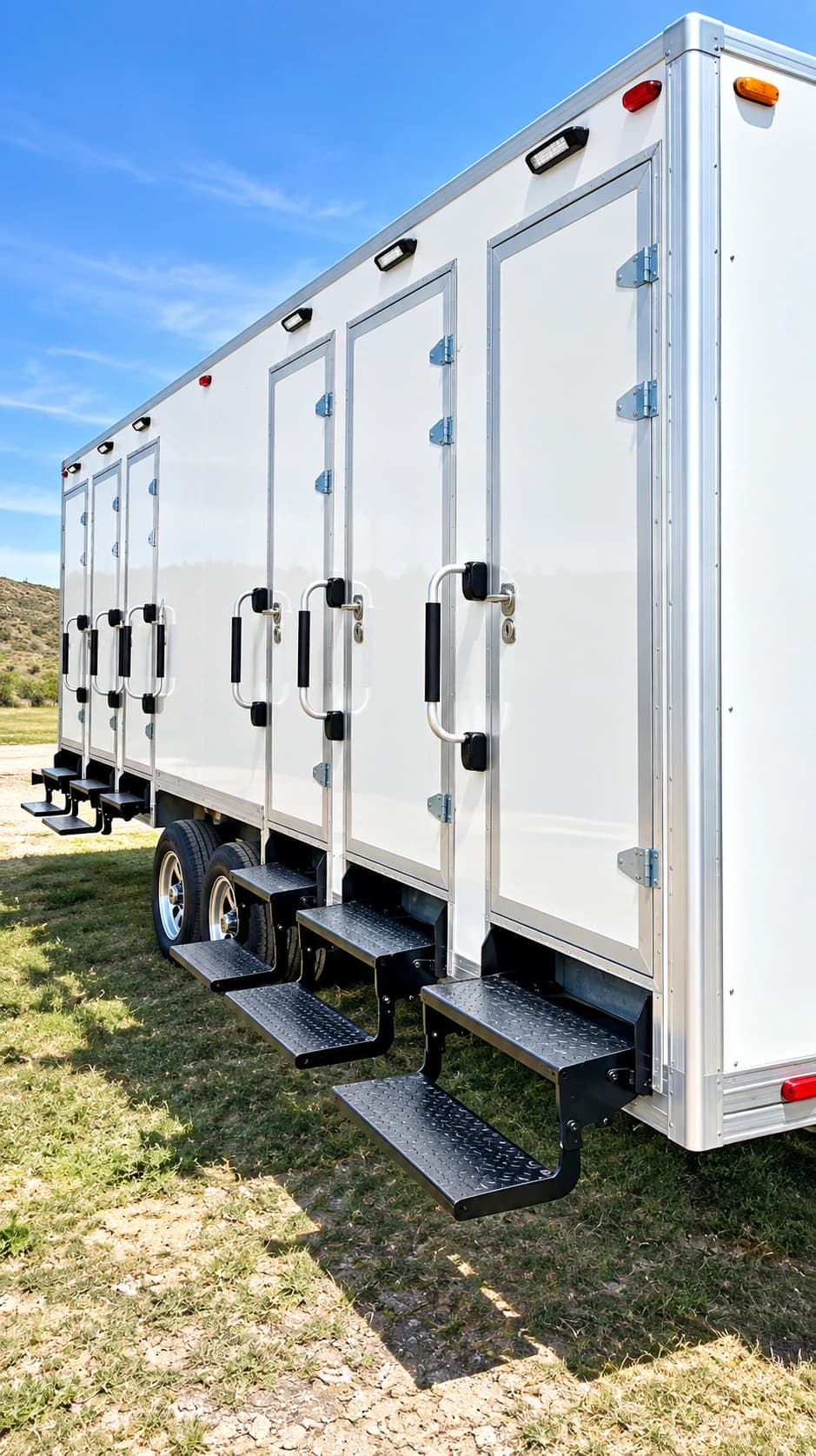 Shower and restroom combination trailer viewed from the side