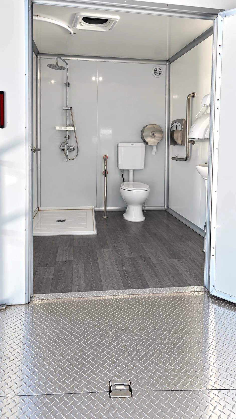 Accessible-layout shower restroom trailer